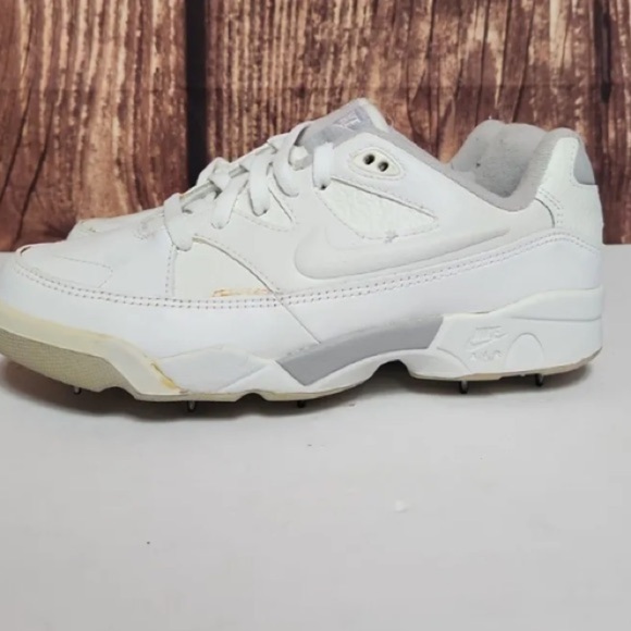 VTG Nike Women’s Golf Shoe White Leather Athletic Sport Cleats size 7.5 - Picture 3 of 13